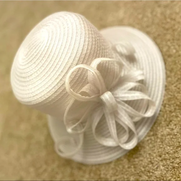 Giovannio | Accessories | Giovannio White Straw Hat With Bow 